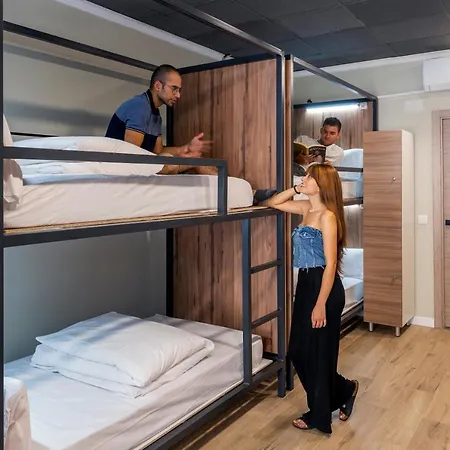 Som Hostel