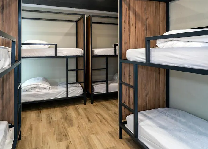 Som Hostel